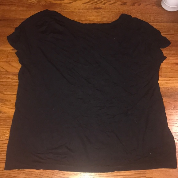 Plain Black Tee - Picture 2 of 2